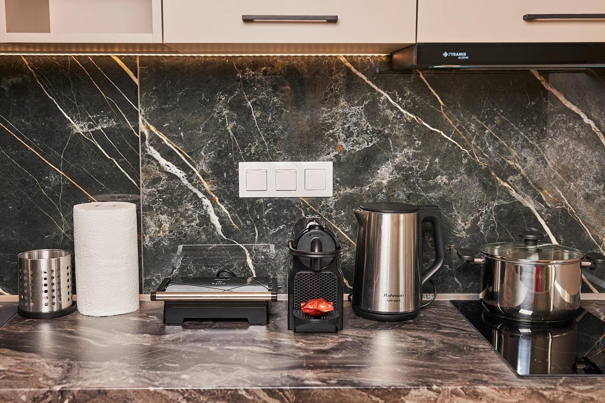 Dream Luxury Apartment In The City Center By Binobi! テッサロニキ エクステリア 写真